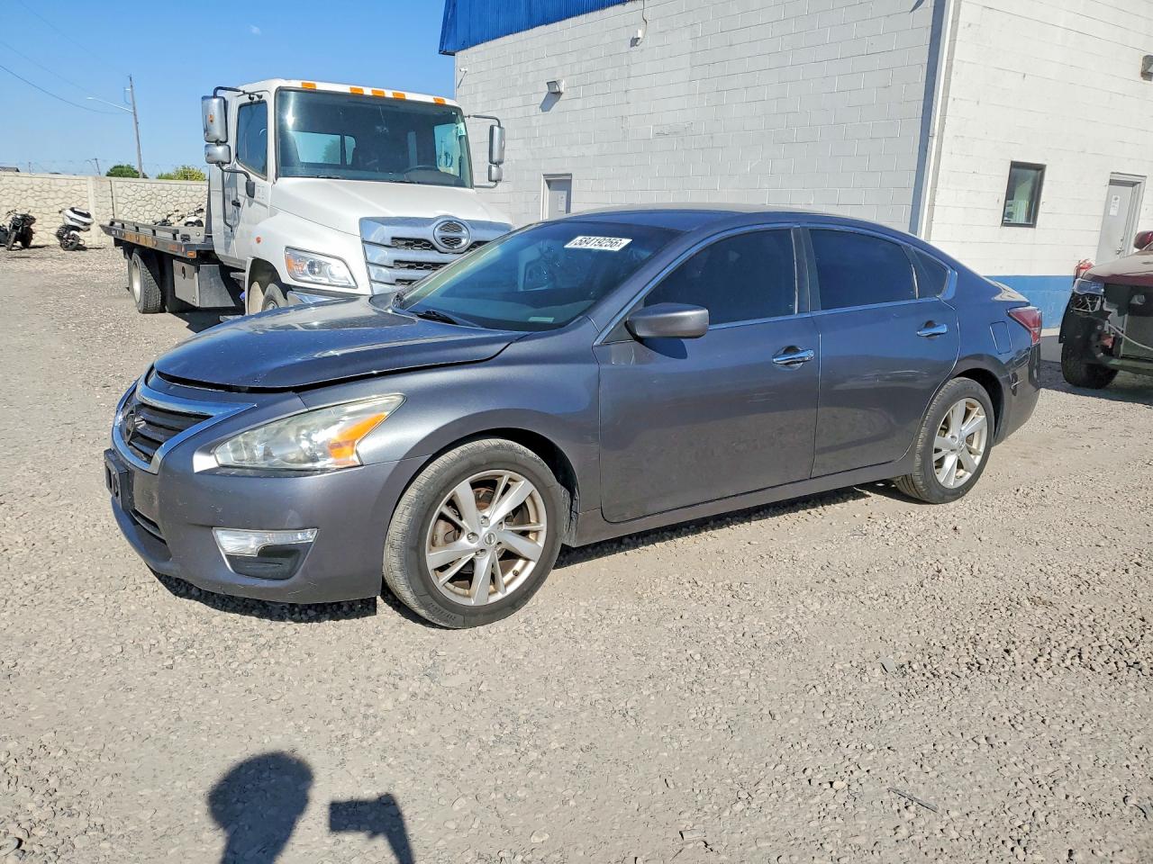 2014 Nissan Altima S, VIN 1N4AL3AP4EC165652 — Front end