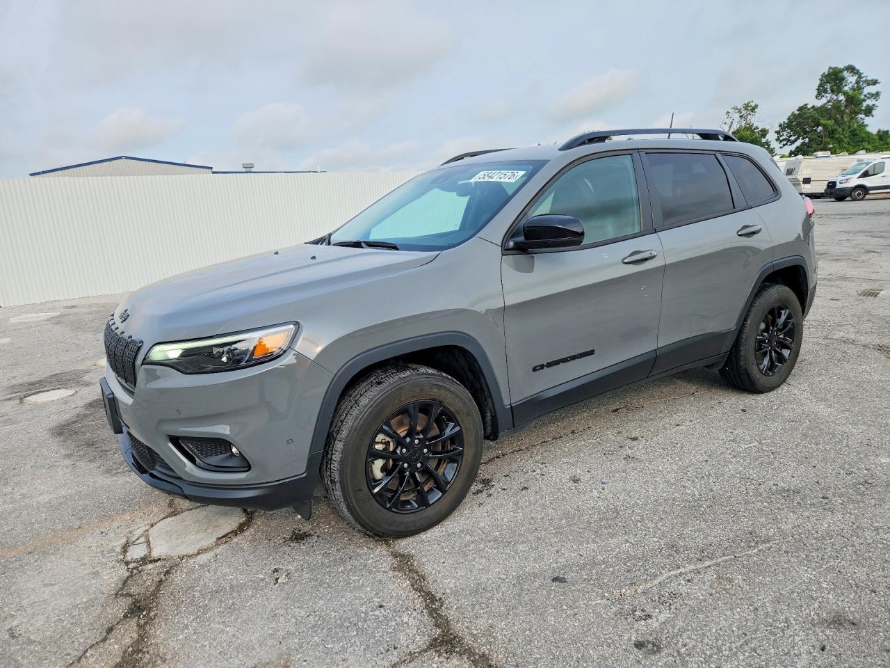 2023 Jeep Cherokee Altitude Lux, VIN 1C4PJMMB3PD108484 — Hail