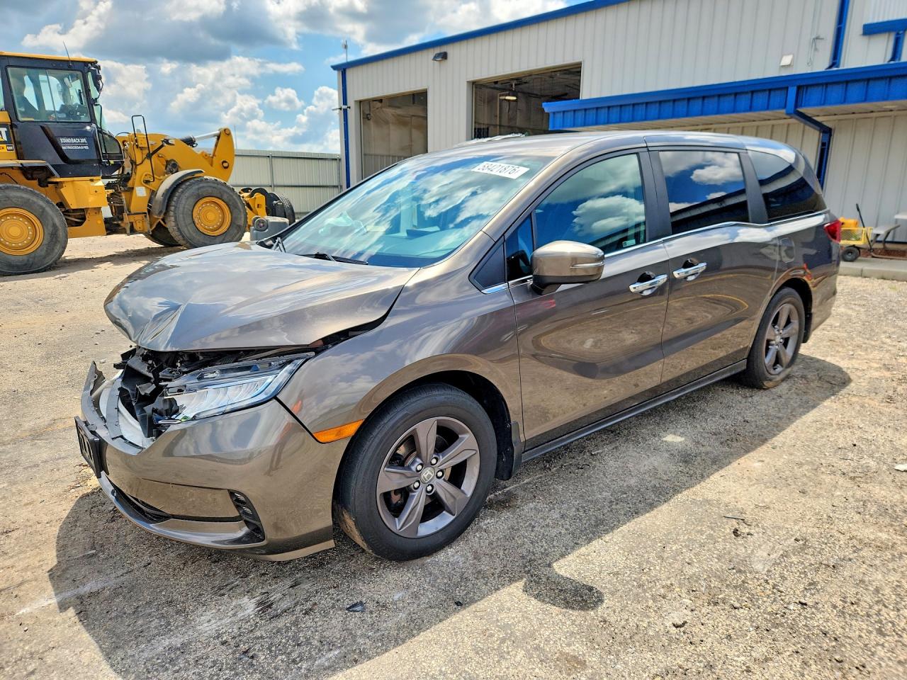 2021 Honda Odyssey EX, VIN 5FNRL6H50MB044914 — Front end