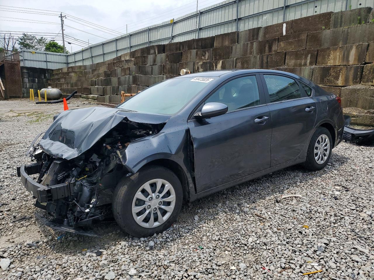 2024 Kia Forte LX, VIN 3KPF24AD2RE815320 — Front end