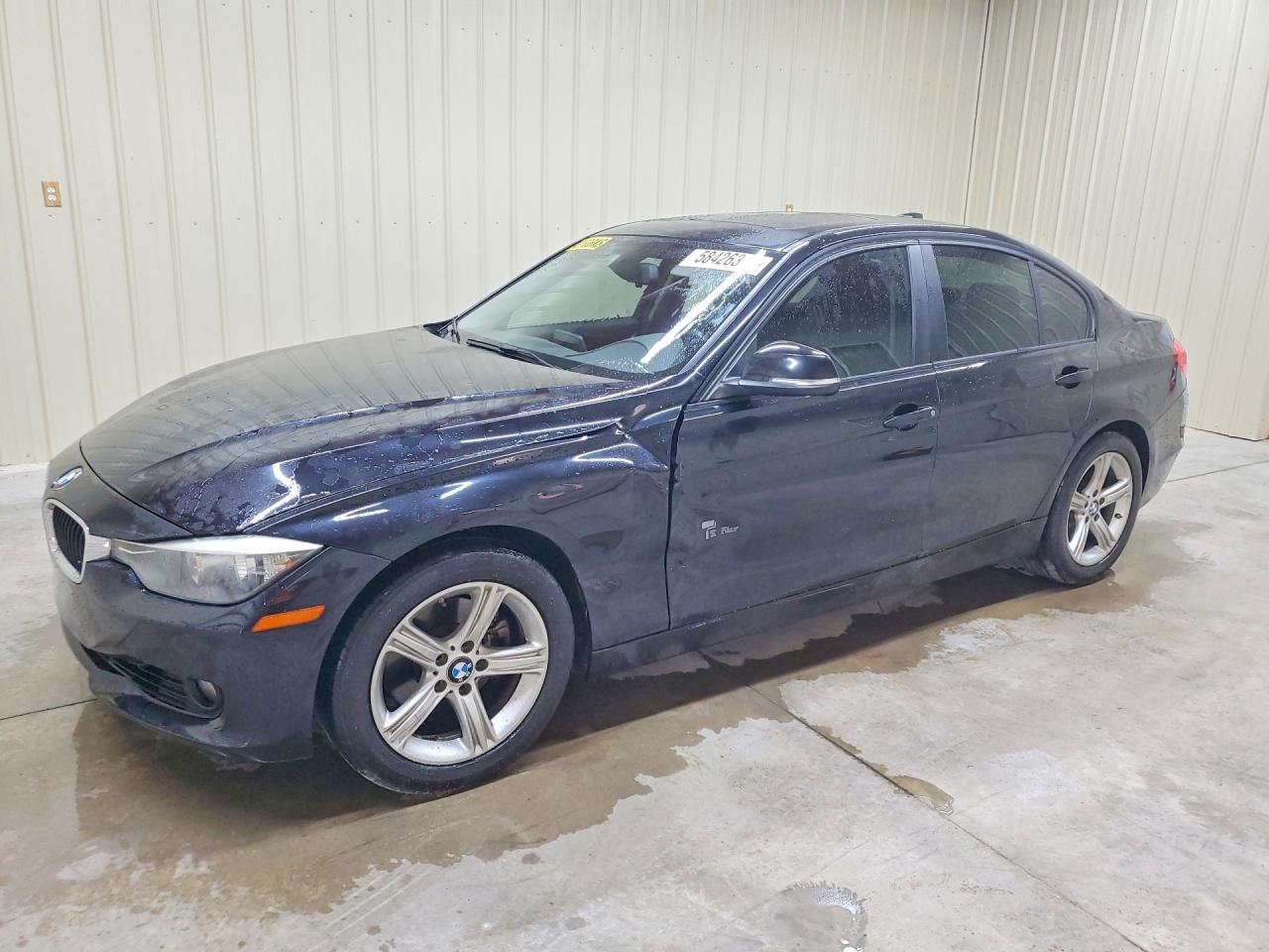 2014 BMW 3 Series 328i, VIN WBA3A5C50EP602343 — Перед