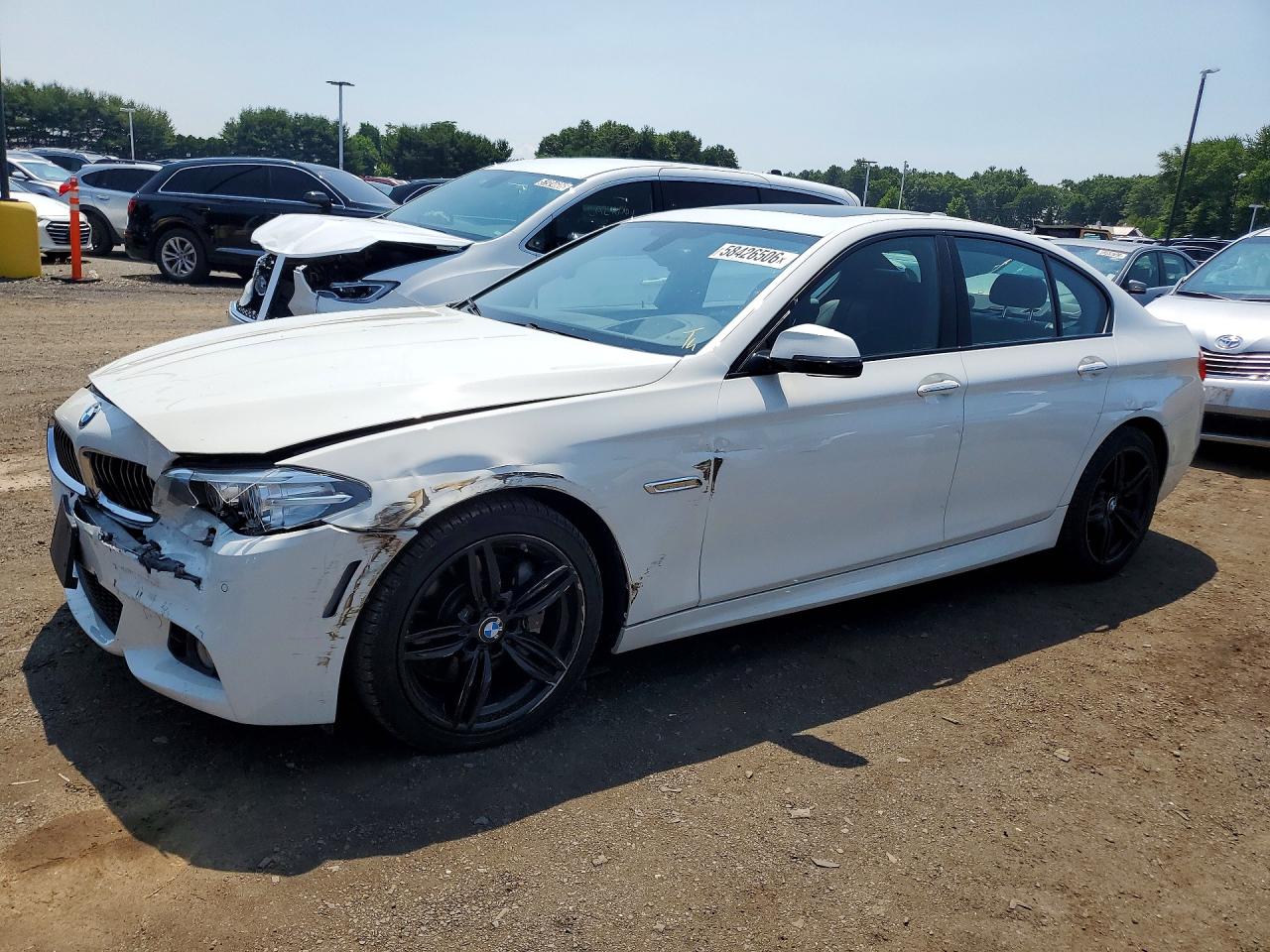 2016 BMW 5 Series 535i xDrive, VIN WBA5B3C50GG252645 — Front end