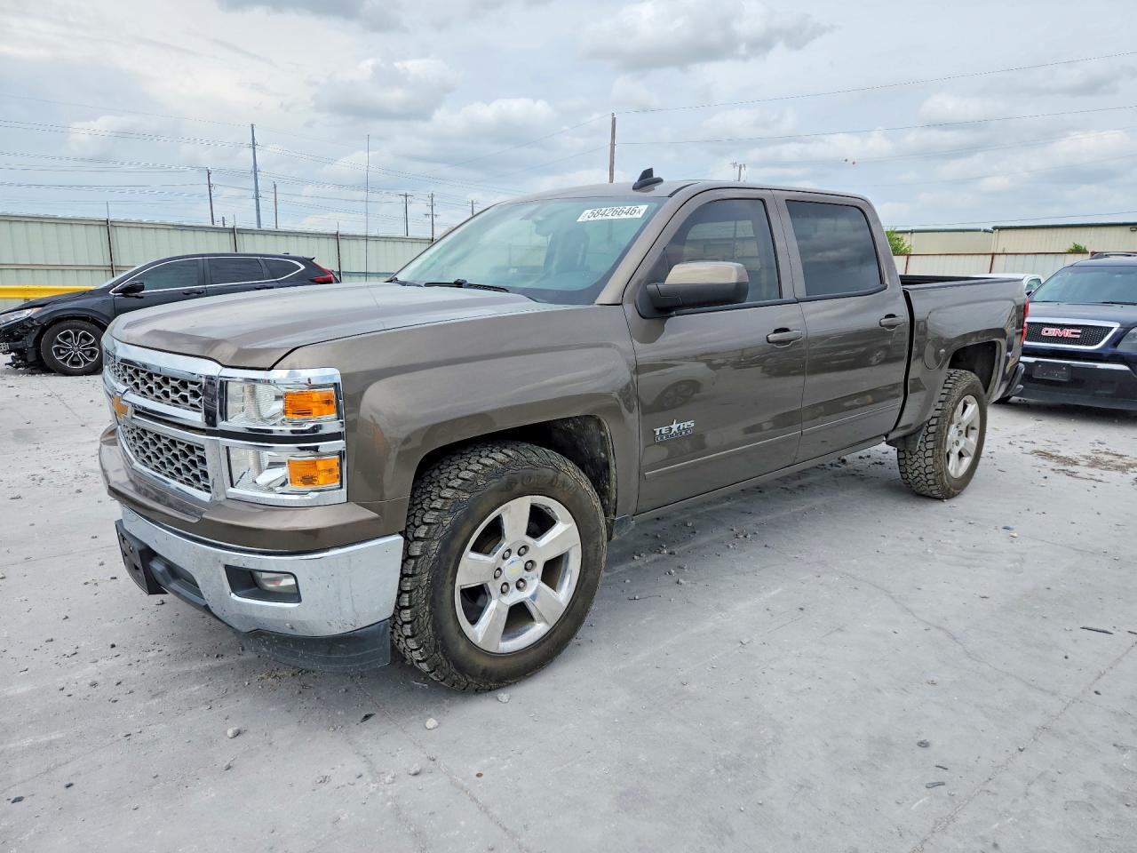 2015 Chevrolet Silverado 1500 LT, VIN 3GCPCREC7FG396879 — Rear end