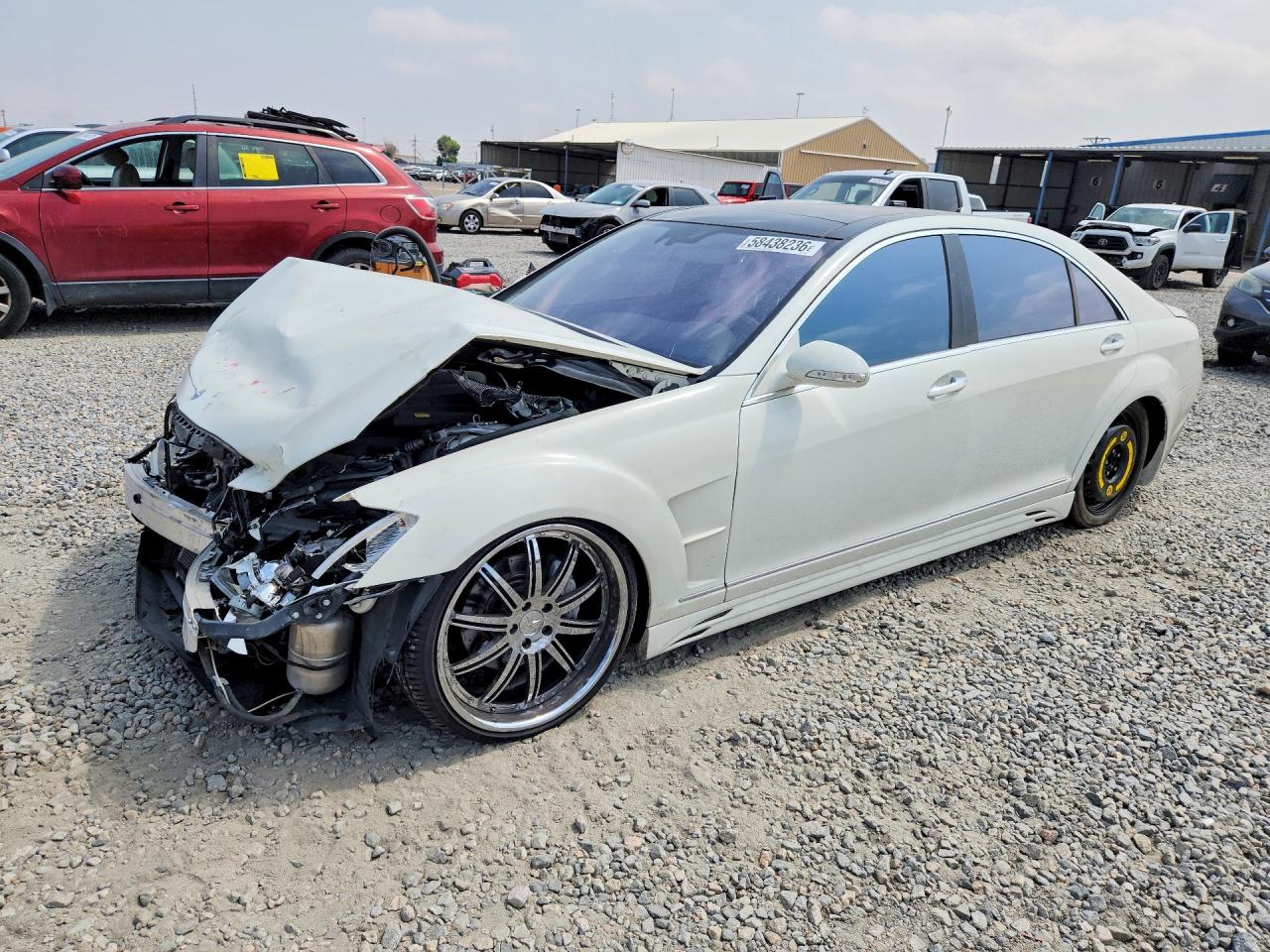 2008 Mercedes-Benz S 550, VIN WDDNG71X78A182085 — Front end