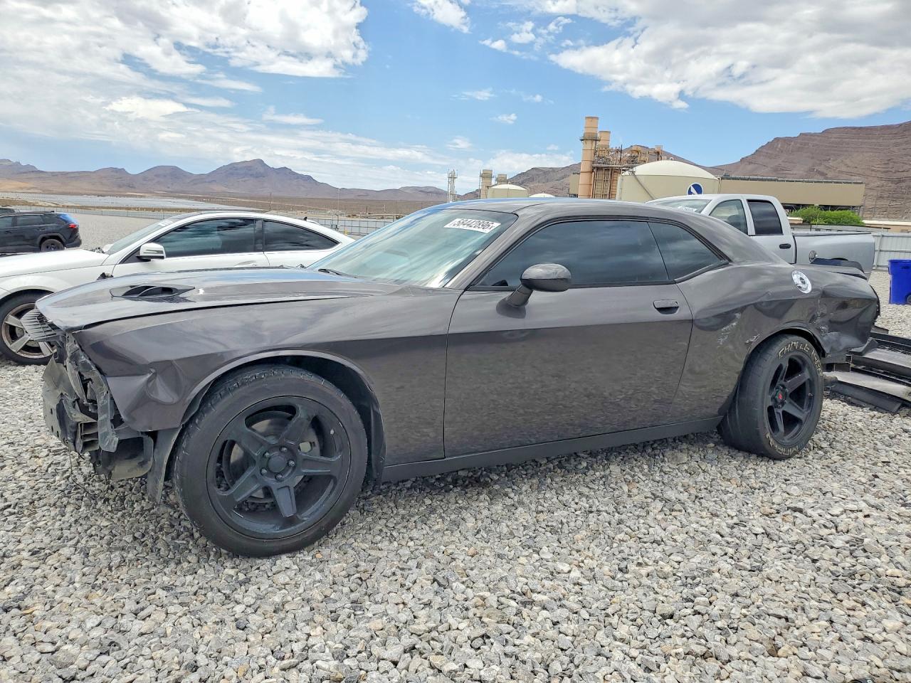 2015 Dodge Challenger SXT, VIN 2C3CDZAG1FH764854 — Front end