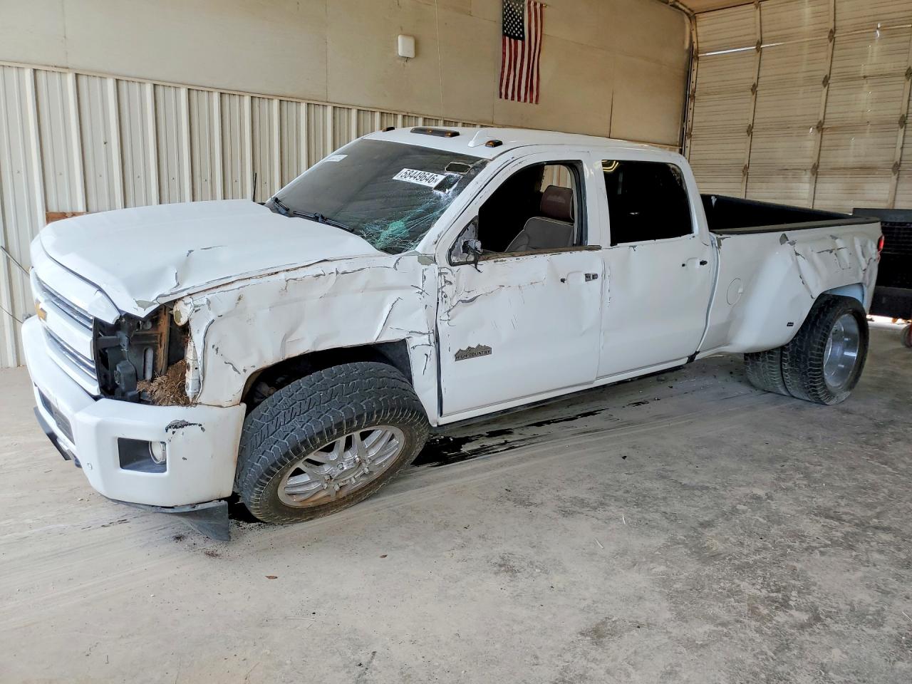 2016 Chevrolet Silverado 3500HD High Country, VIN 1GC4K1E81GF147130 — Undercarriage