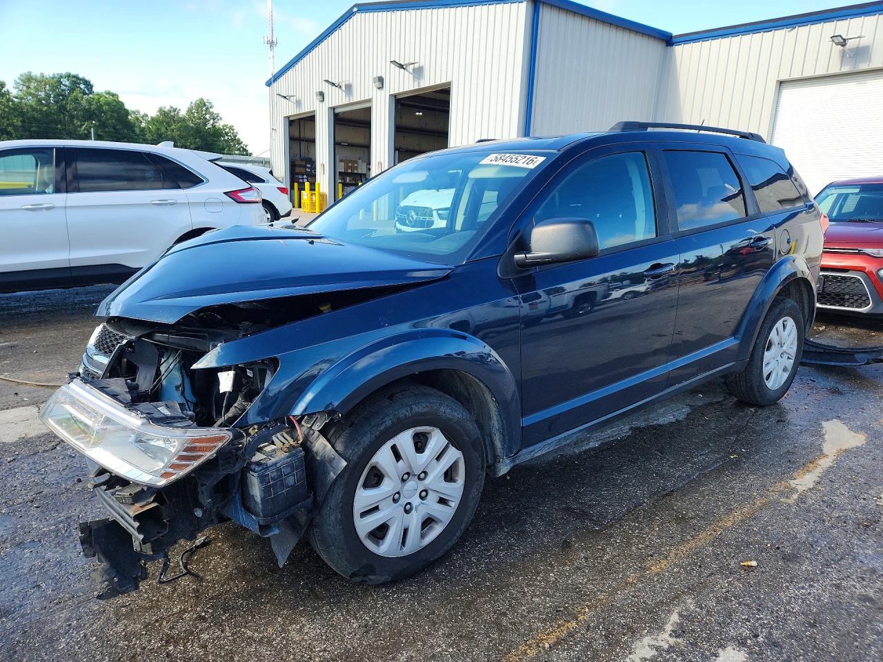 2014 Dodge Journey American Value, VIN 3C4PDCAB2ET103208 — Front end