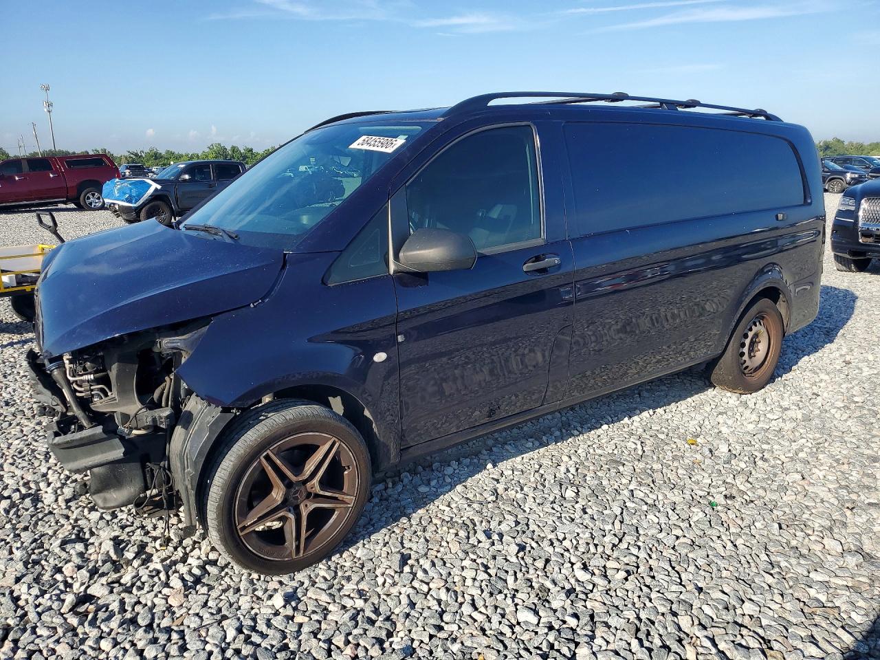 2018 Mercedes-Benz Metris Cargo, VIN WD3PG3EA9J3494740 — Front end