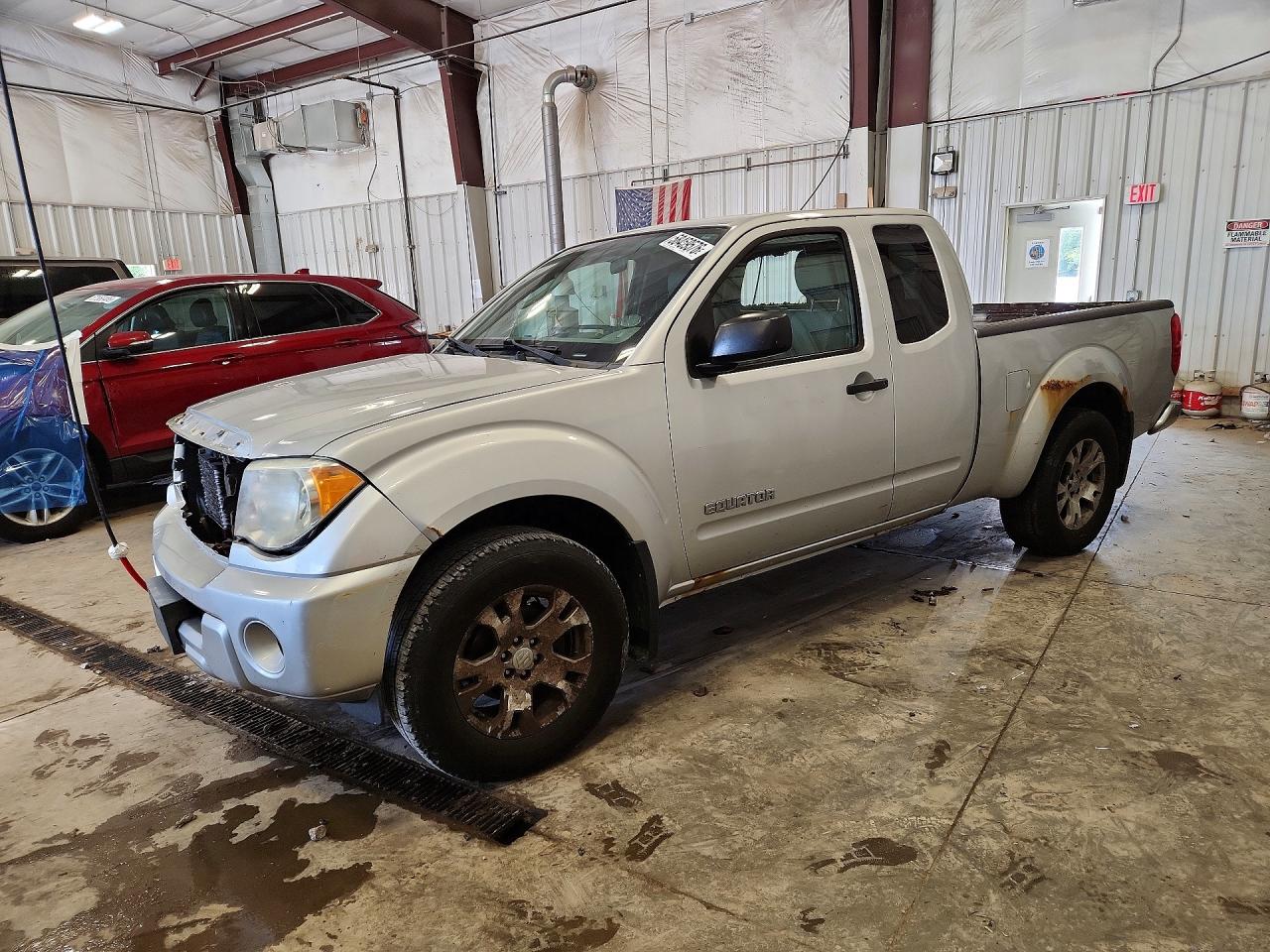 2011 Suzuki Equator Sport, VIN 5Z61D0CW9BC420948 — Rear end