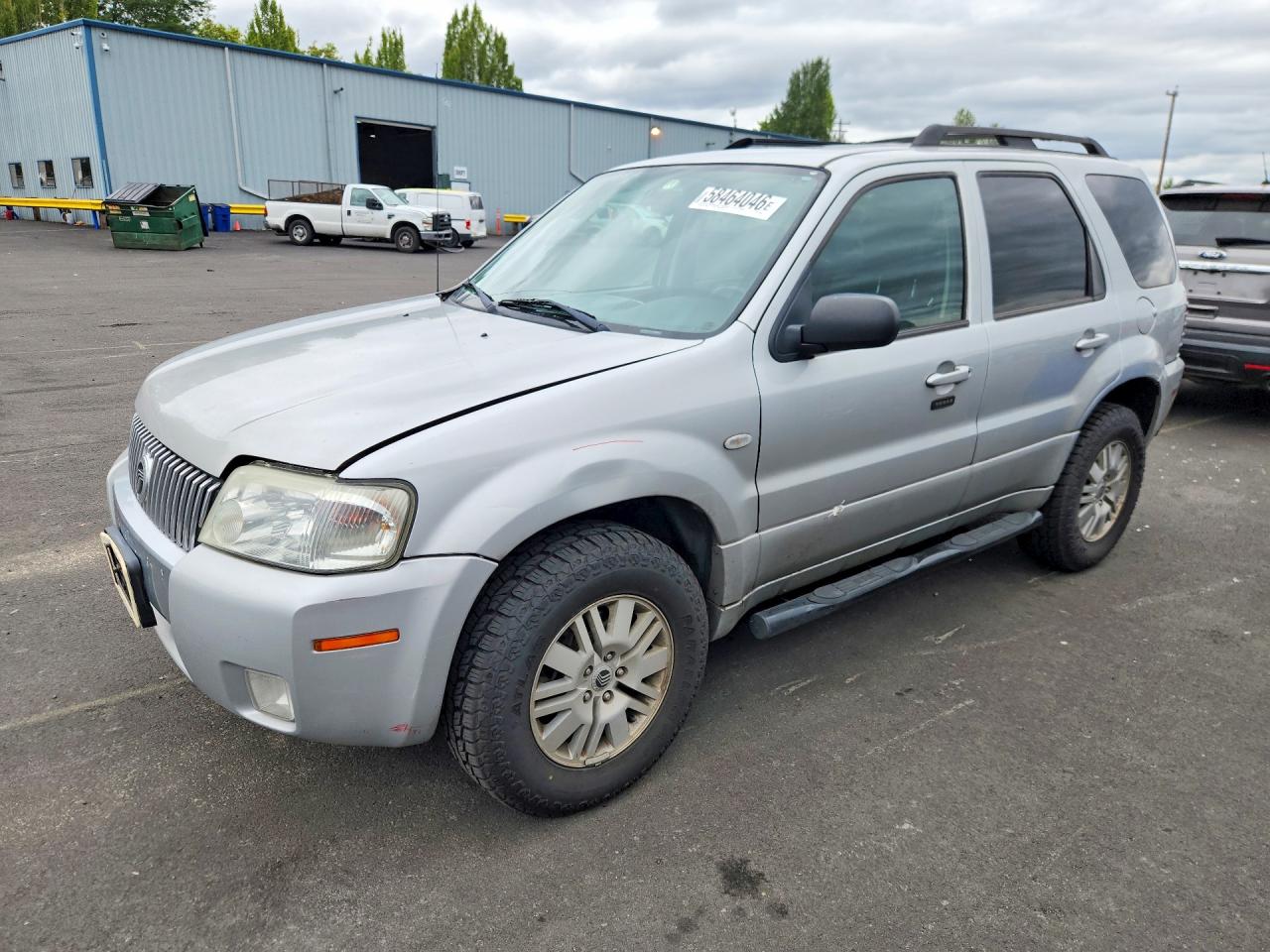 2006 Mercury Mariner Luxury, VIN 4M2CU57196KJ02840 — Бок