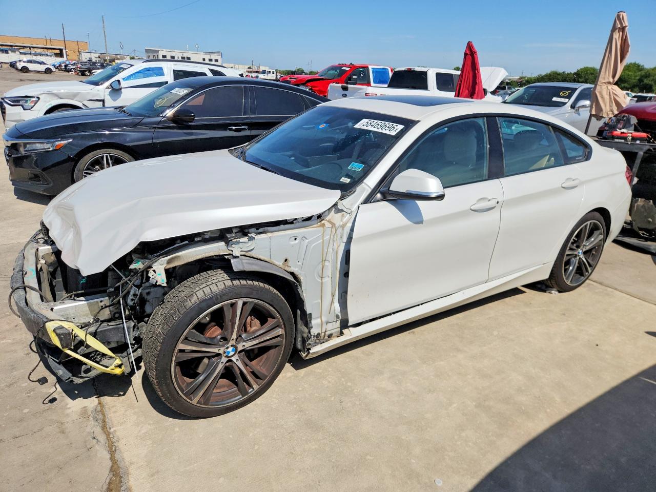 2018 BMW 4 Series 440i, VIN WBA4J5C51JBF07952 — Front end