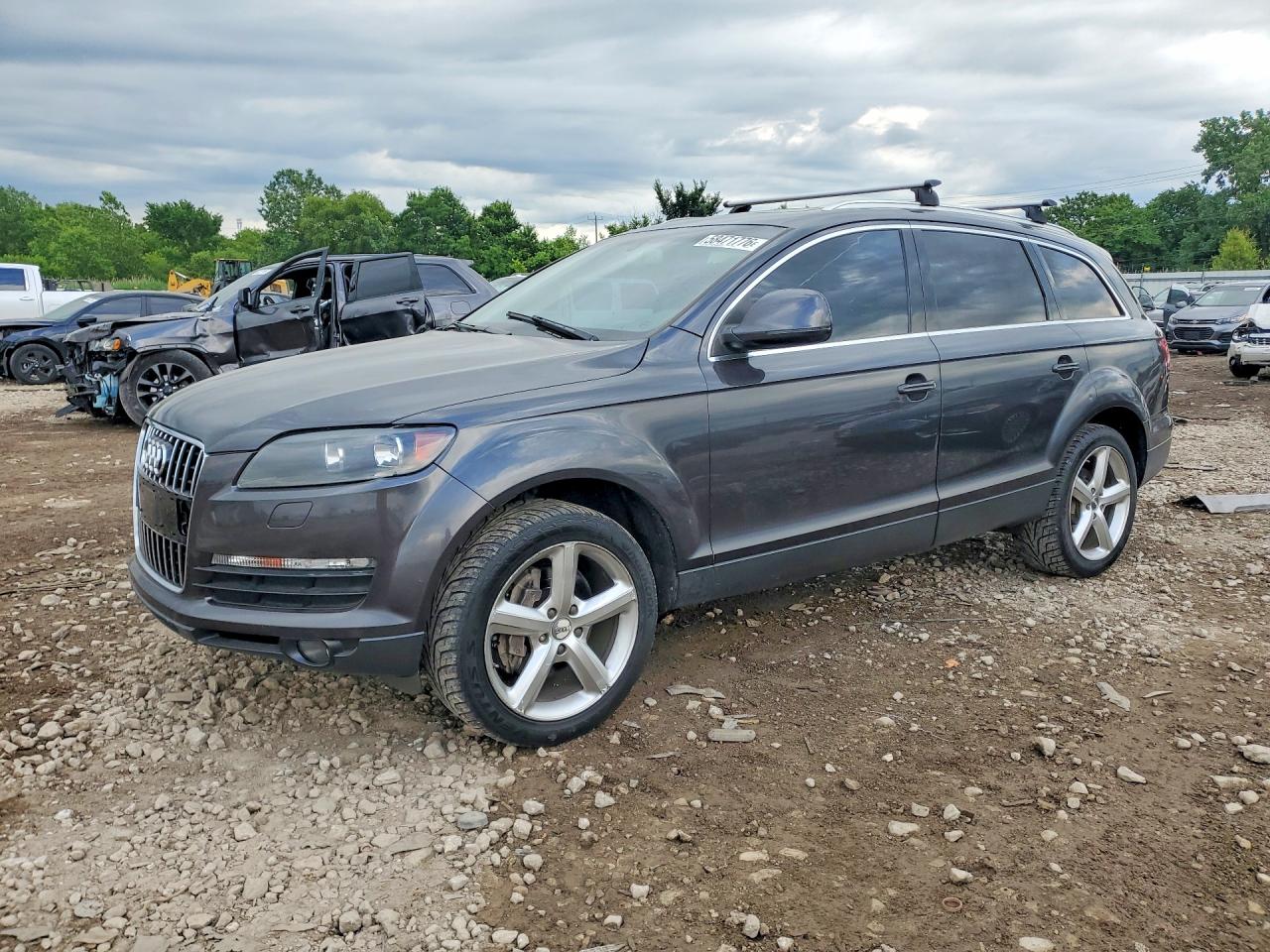 2007 Audi Q7 Premium, VIN WA1BY74L57D075529 — Minor dents and scratches