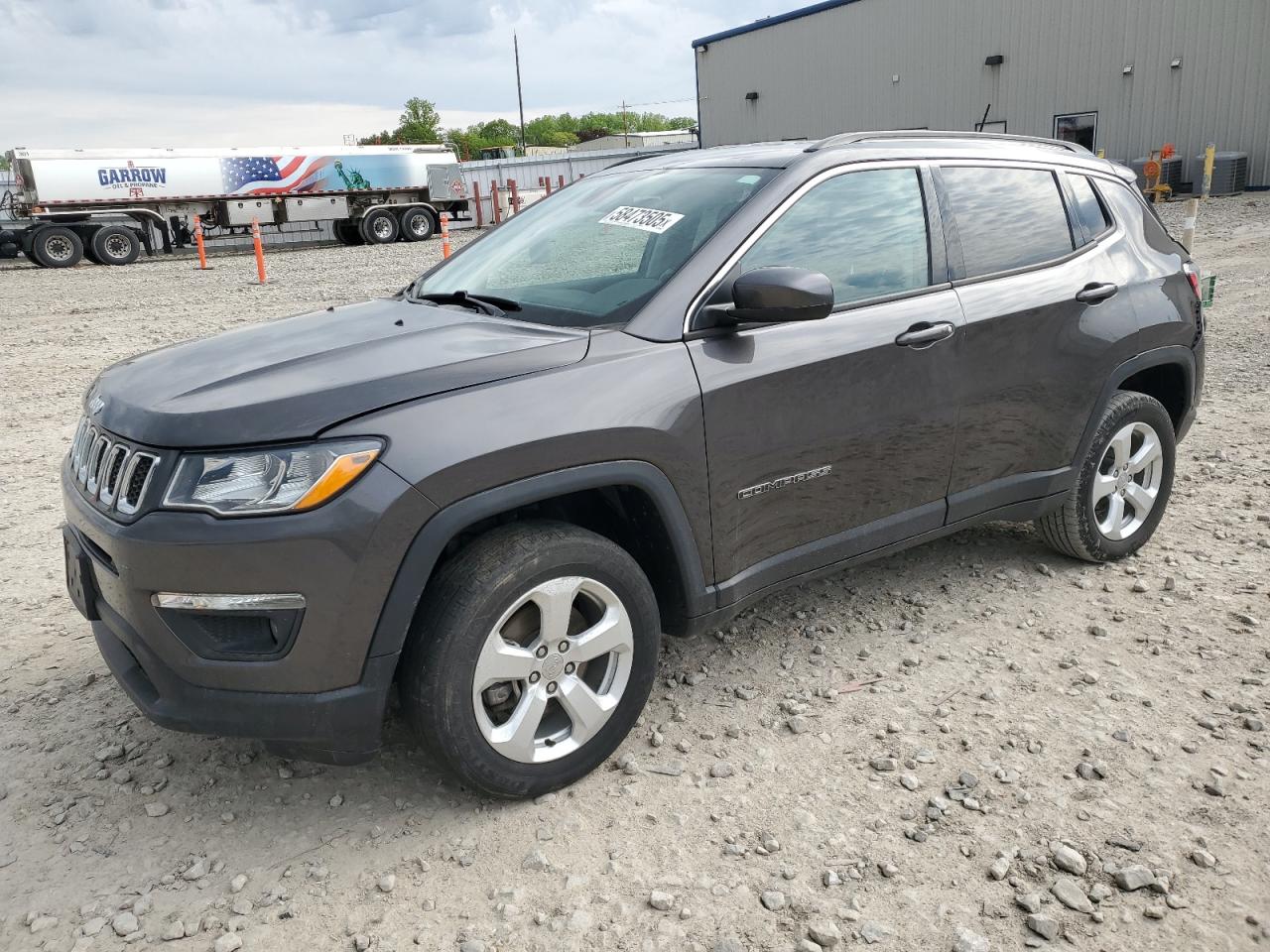 2020 Jeep Compass Latitude, VIN 3C4NJDBB2LT134346 — Rear end