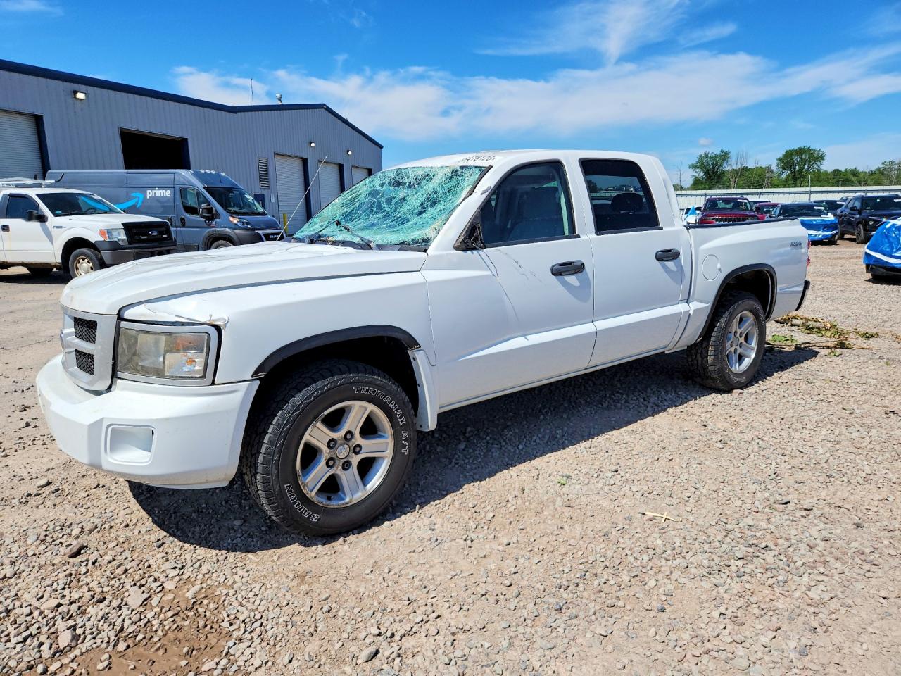2011 Ram Dakota Big Horn, VIN 1D7RW3GK7BS661603 — Side