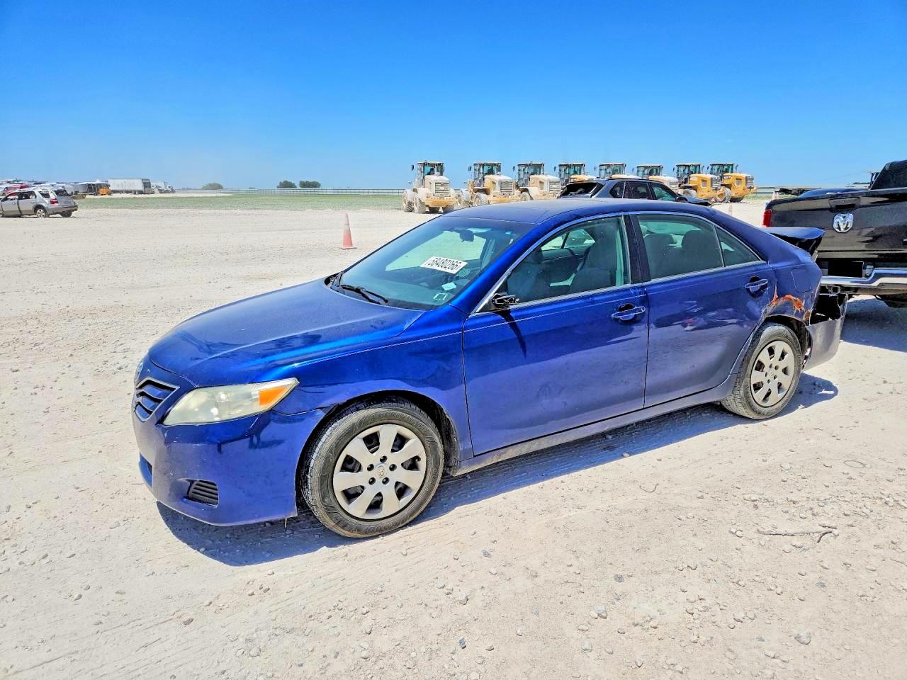 2011 Toyota Camry XLE, VIN 4T4BF3EK4BR095632 — Rear end