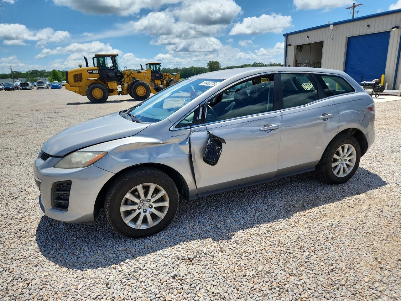 2010 Mazda CX-7 Sport, VIN JM3ER2W50A0330207 — Side