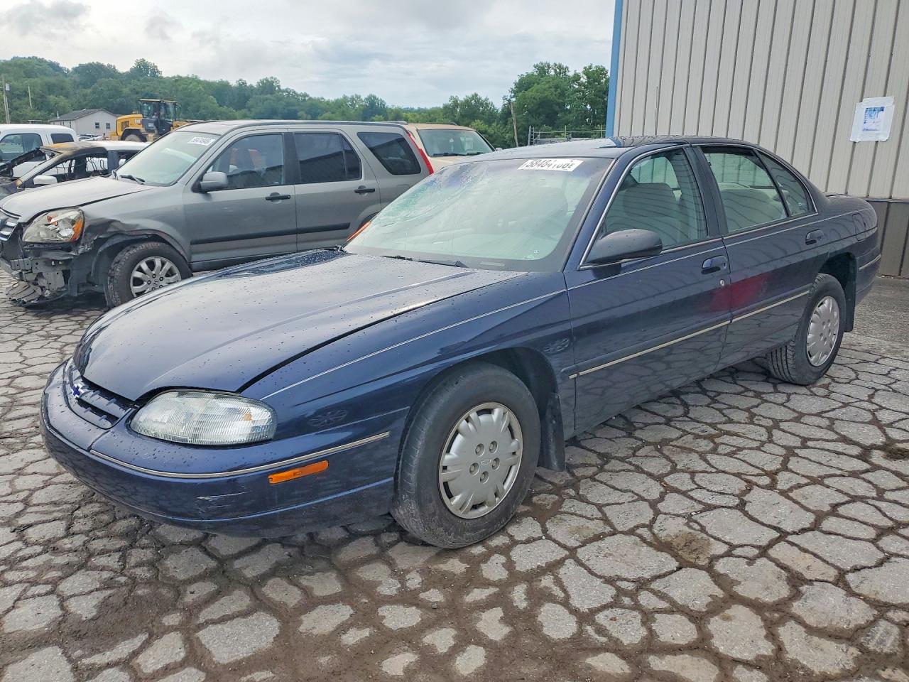 1999 Chevrolet Lumina, VIN 2G1WL52M8X9229615 — Front end