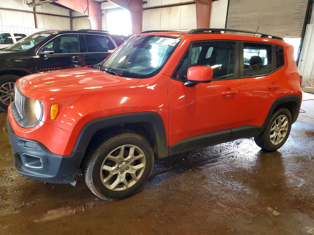 2015 Jeep Renegade Latitude, VIN ZACCJBBT0FPC12865 — Front end