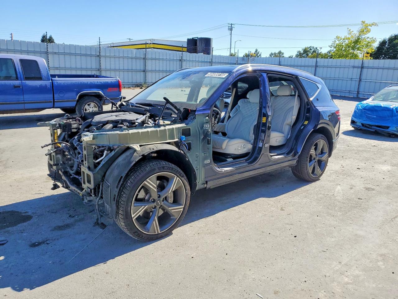 2025 Genesis GV80 Prestige, VIN KMUHEESC1SU234813 — Stripped