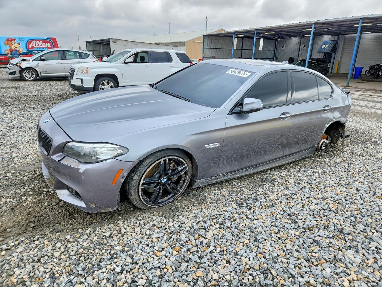2014 BMW 5 Series 550i xDrive, VIN WBAKP9C57ED692836 — Rear end