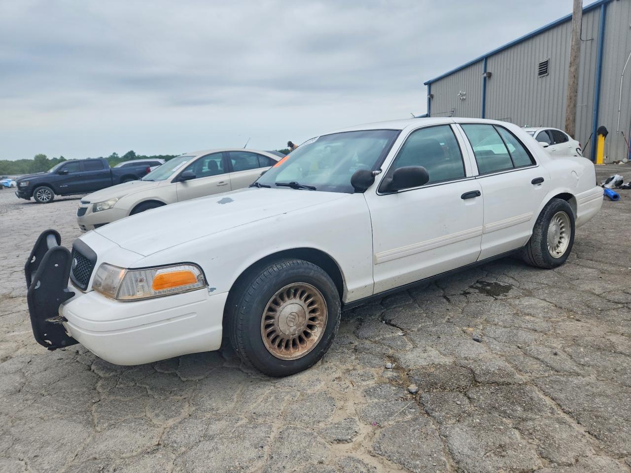 2011 Ford Police Interceptor, VIN 2FABP7BV5BX116164 — Water / flood