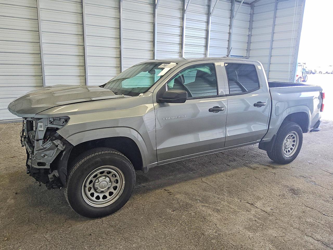 2026 Chevrolet Colorado 2WD Work Truck, VIN 1GCPSBEK2T1173922 — Front end