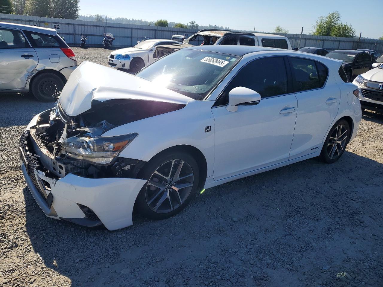 2014 Lexus CT 200h, VIN JTHKD5BH9E2203041 — Front end