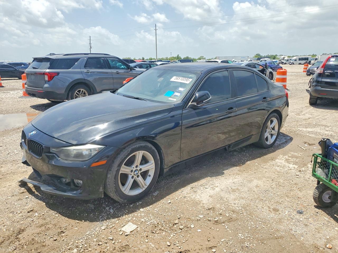 2014 BMW 3 Series 320i, VIN WBA3B1G52ENS80509 — Minor dents and scratches