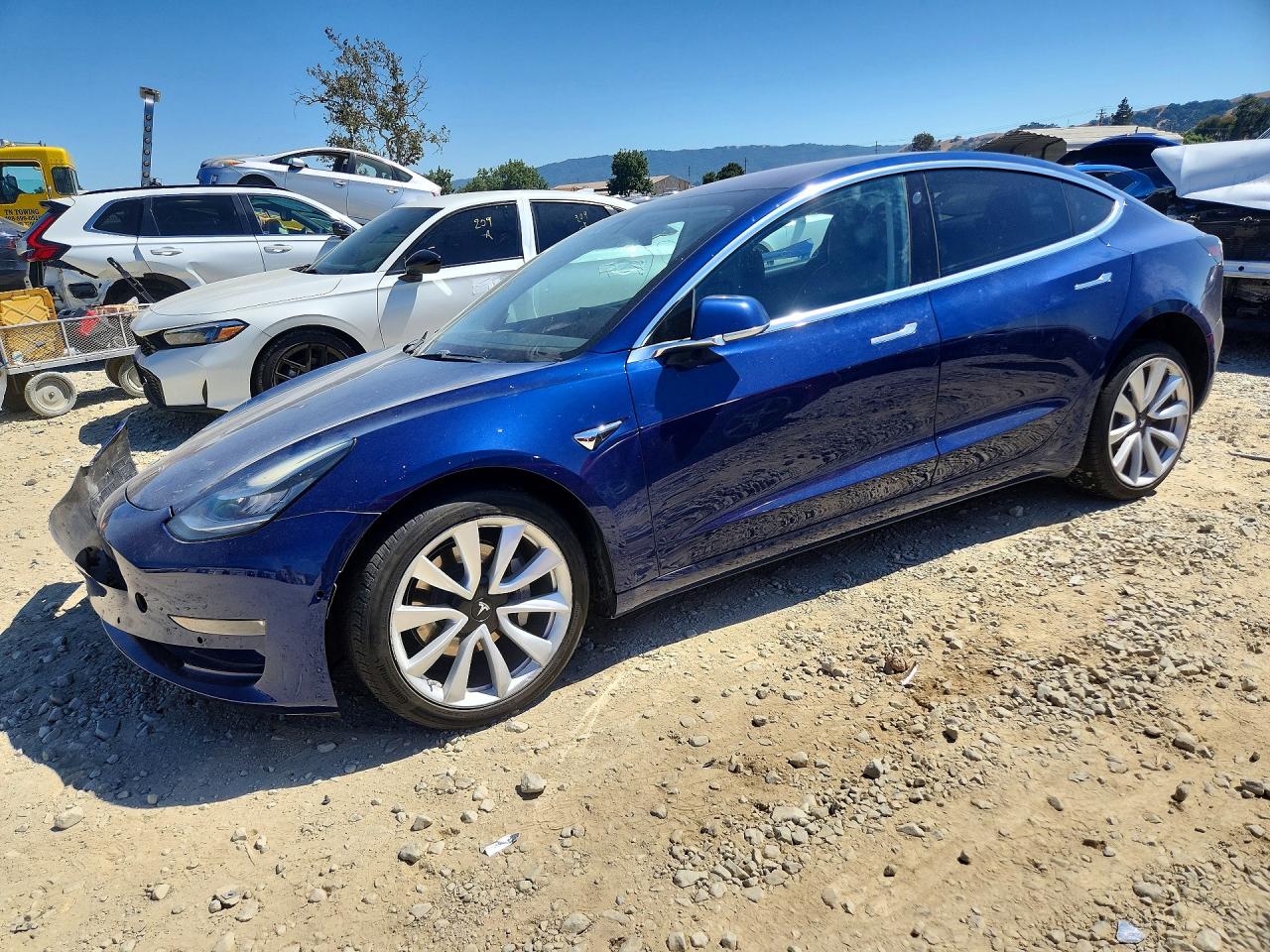 2017 Tesla Model 3 Standard, VIN 5YJ3E1EA2HF001976 — Front end