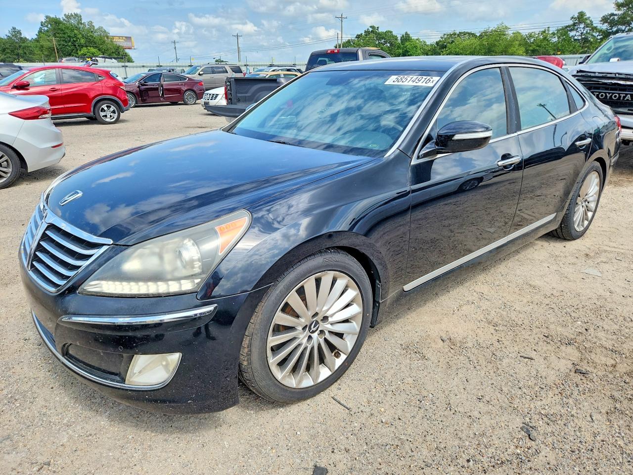 2012 Hyundai Equus Signature, VIN KMHGH4JHXCU052179 — Rear end