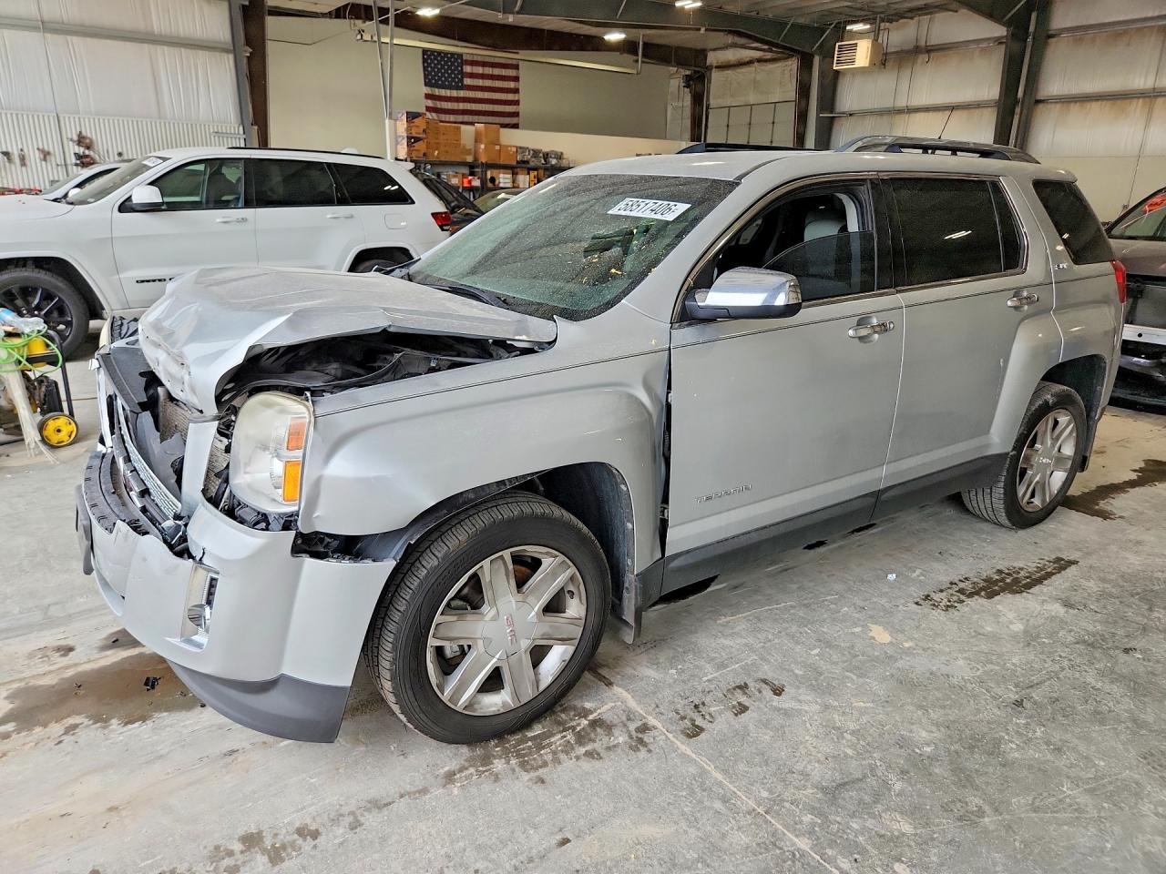2011 GMC Terrain SLT-2, VIN 2CTFLXE55B6440874 — Front end
