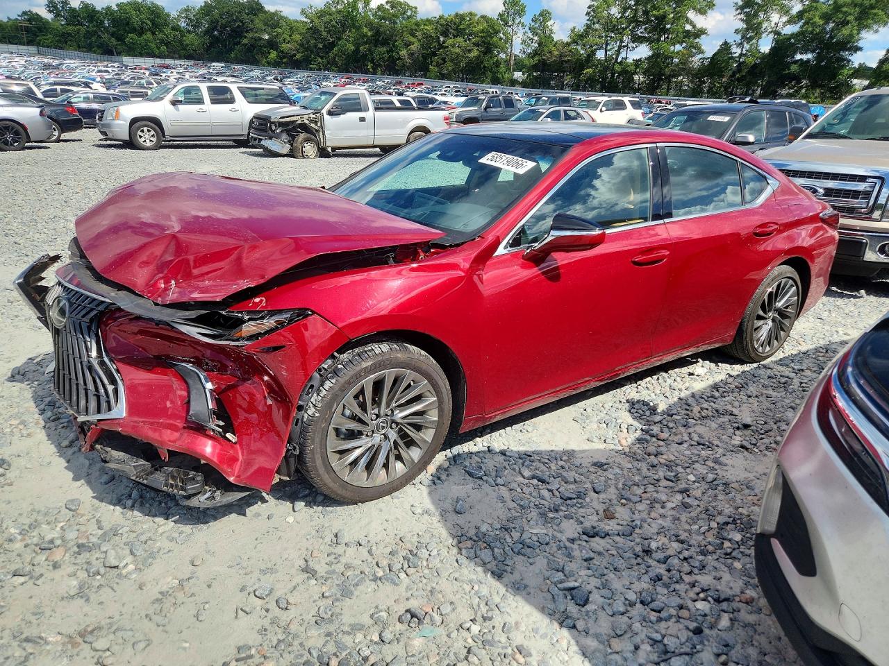 2025 Lexus ES 350 Ultra Luxury, VIN 58AFZ1B13SU186354 — Перед