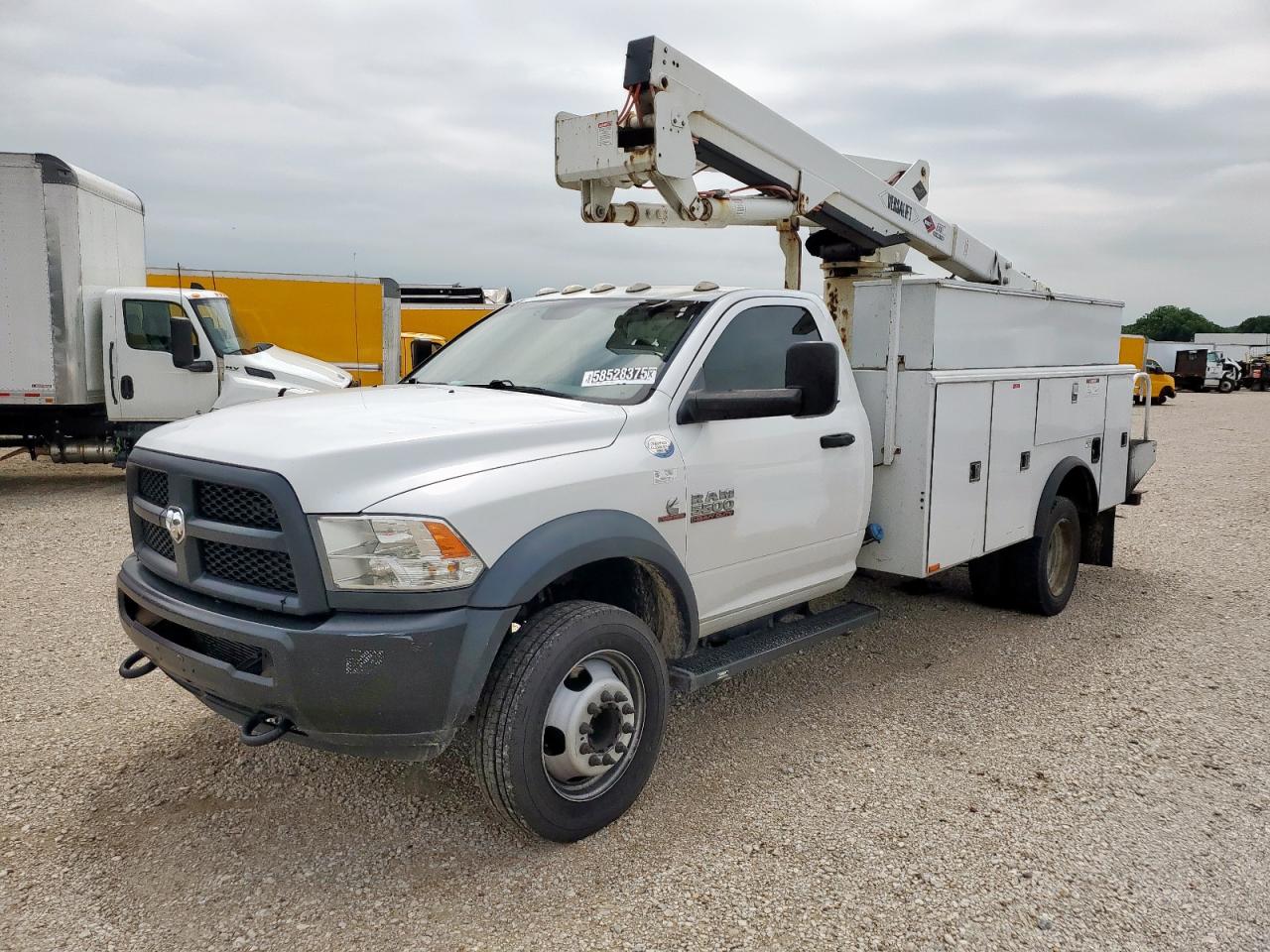 2017 Ram 5500 Tradesman, VIN 3C7WRMBL0HG625829 — Normal wear