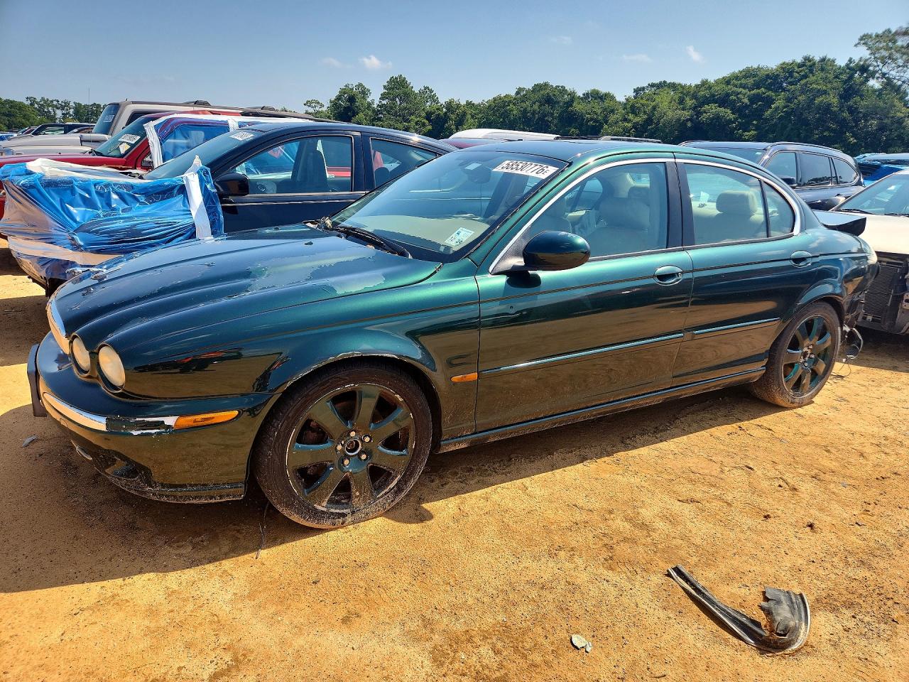 2004 Jaguar X-Type, VIN SAJEA51C64WD80901 — Rear end