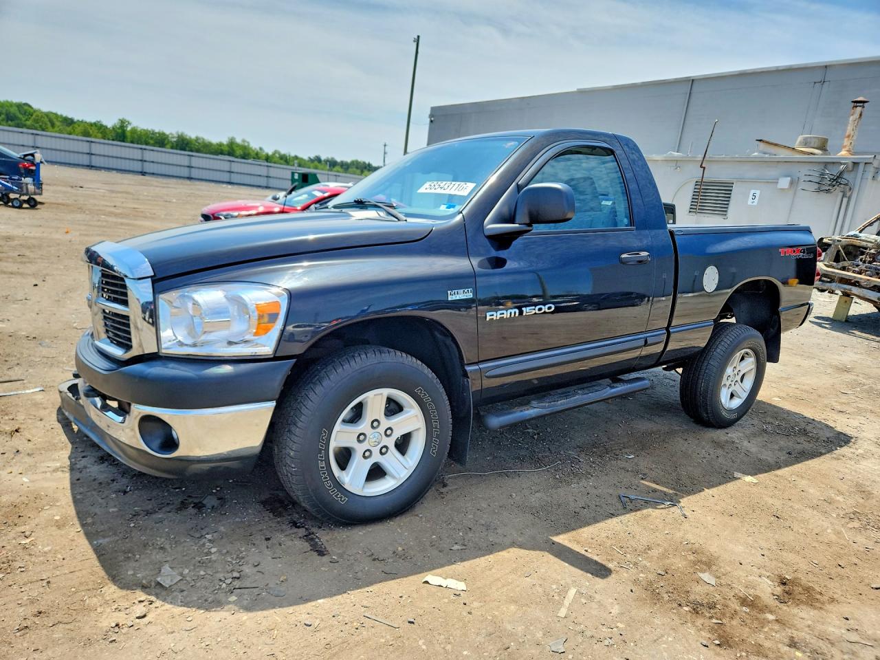 2007 Dodge 1500 SLT, VIN 1D7HU162X7J638465 — Перед
