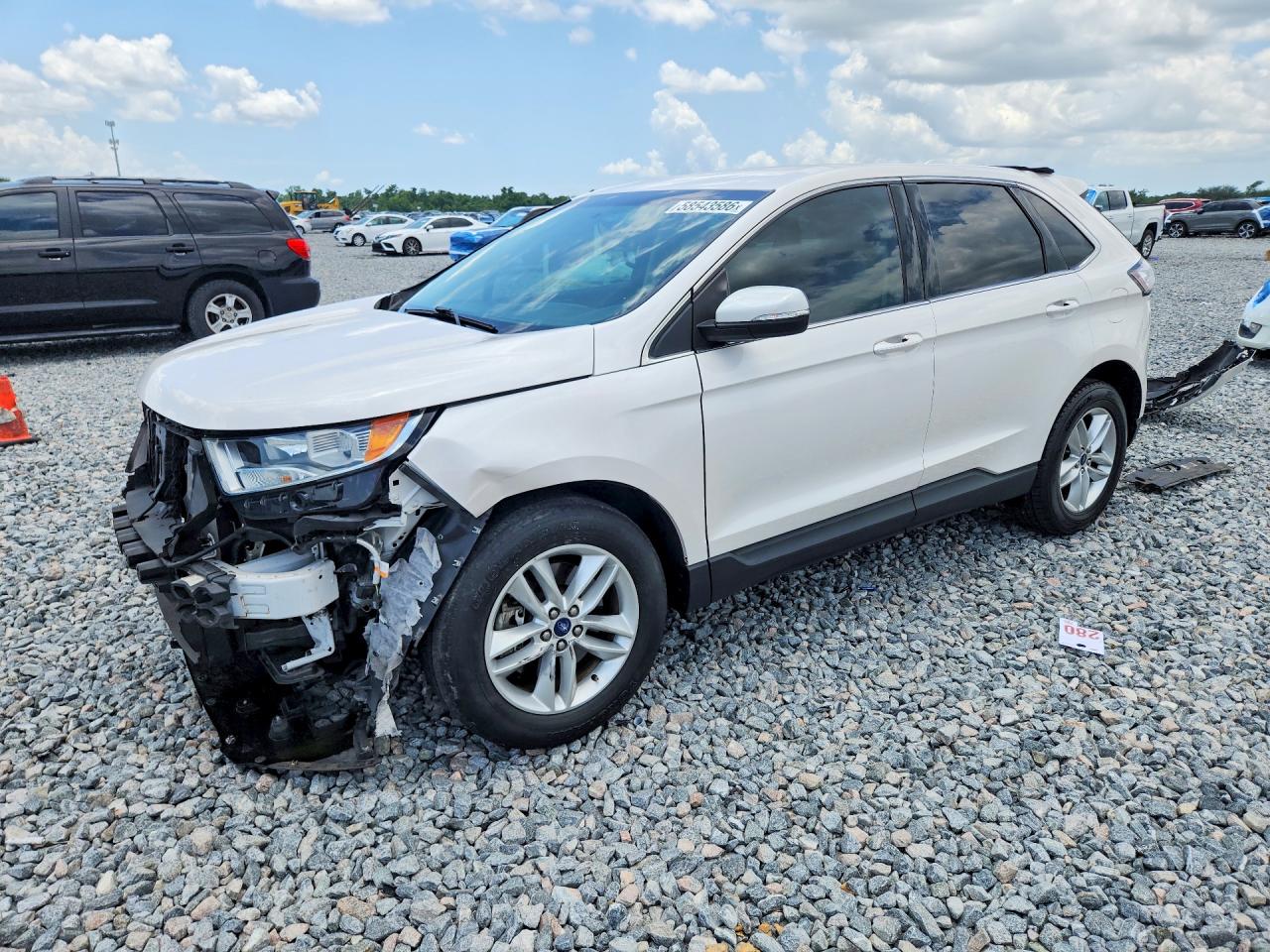 2016 Ford Edge SEL, VIN 2FMPK4J82GBC63471 — Front end