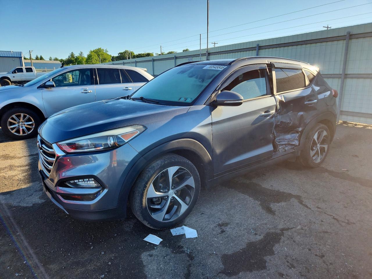 2016 Hyundai Tucson Sport, VIN KM8J3CA21GU095907 — Side