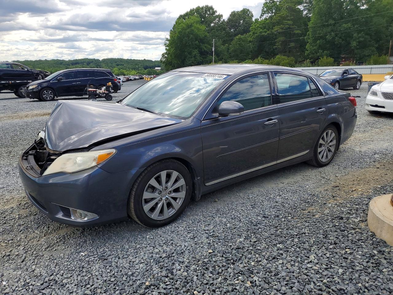 2012 Toyota Avalon Limited, VIN 4T1BK3DB2CU459300 — Front end
