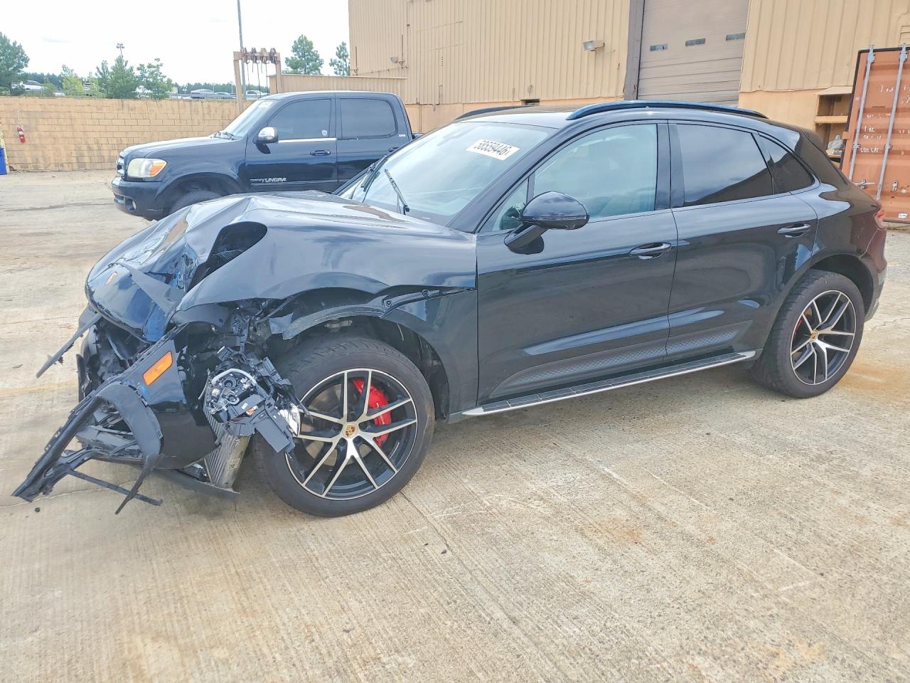 2023 Porsche Macan S, VIN WP1AG2A58PLB35952 — Front end