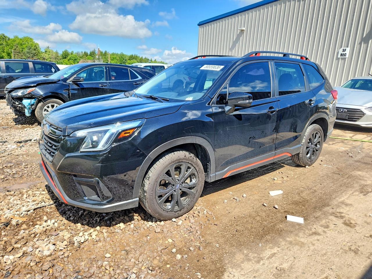2024 Subaru Forester Special Sports, VIN JF2SKAGC9RH414662 — Перед