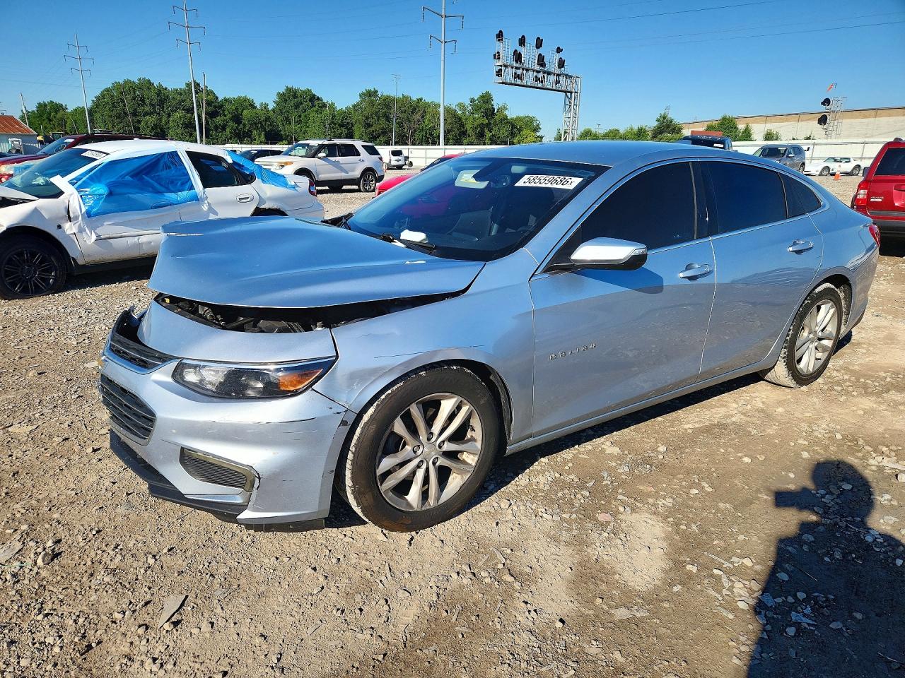 2017 Chevrolet Malibu LT, VIN 1G1ZE5ST9HF229341 — Перед