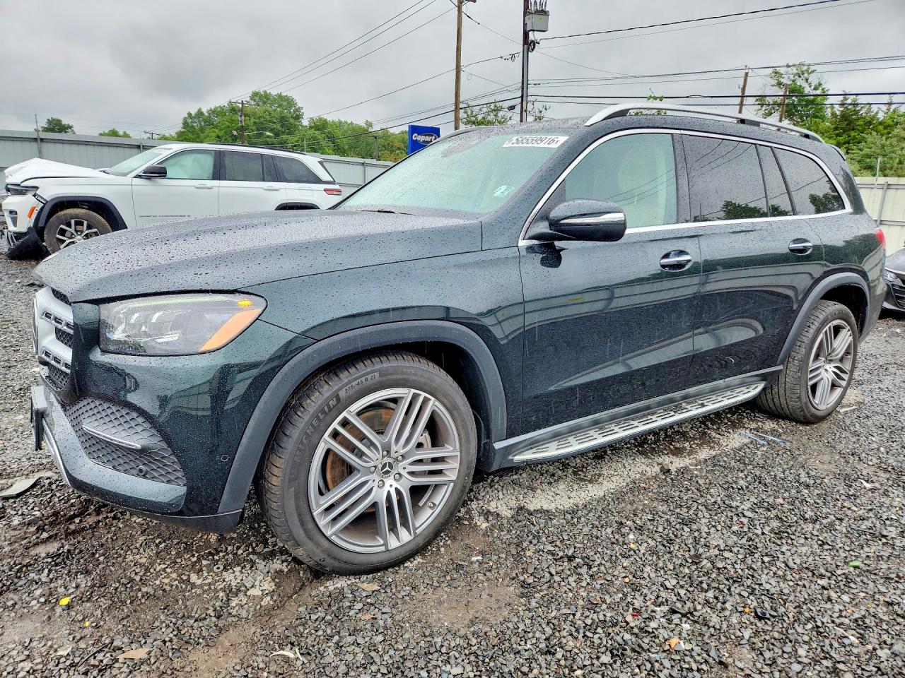 2022 Mercedes-Benz GLS 450, VIN 4JGFF5KE5NA657260 — Front end
