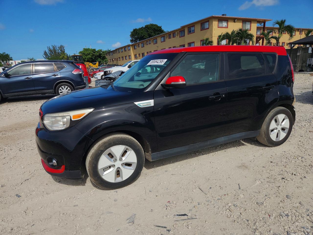 2015 Kia Soul +, VIN KNDJX3AE0F7002875 — Rear end