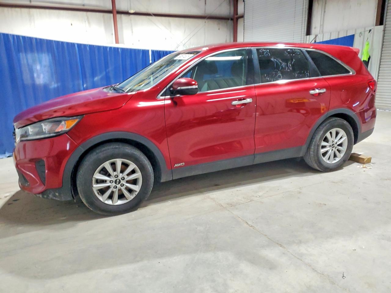 2019 Kia Sorento LX, VIN 5XYPGDA57KG576824 — Front end