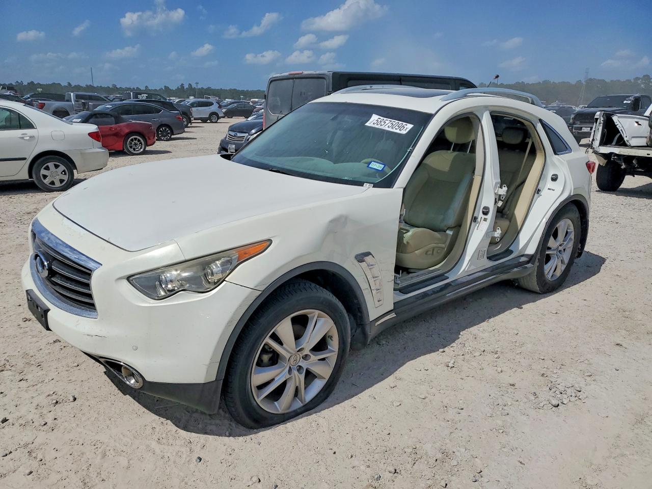 2012 Infiniti FX Limited Edition, VIN JN8AS1MW4CM151993 — Side