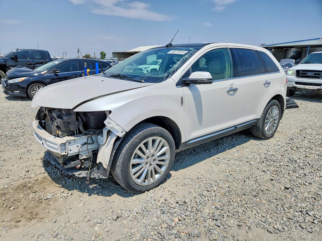 2015 Lincoln MKX, VIN 2LMDJ8JK6FBL31394 — Перед