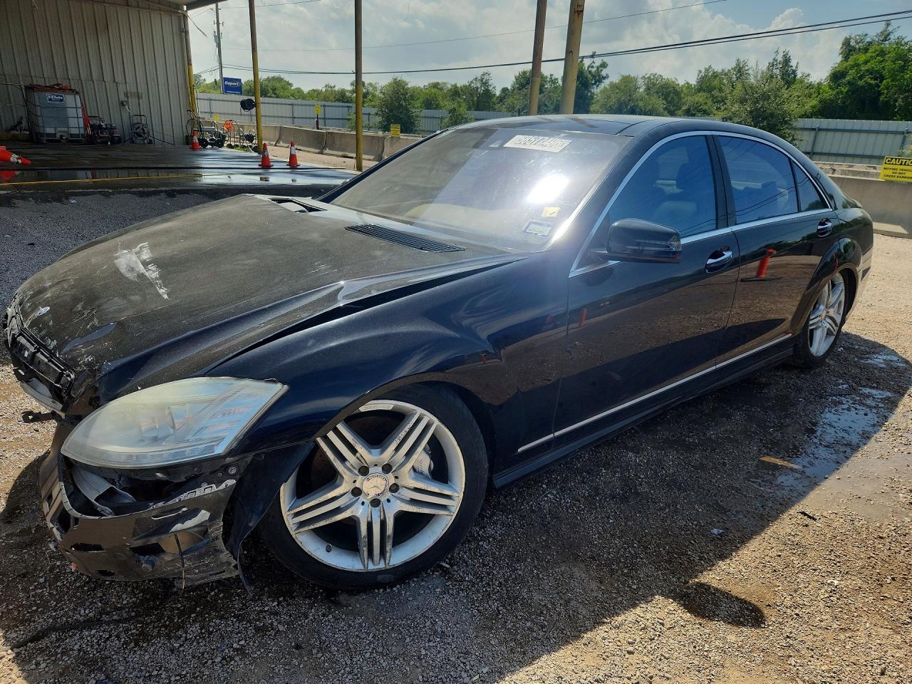 2013 Mercedes-Benz S 550, VIN WDDNG9EB0DA512430 — Front end