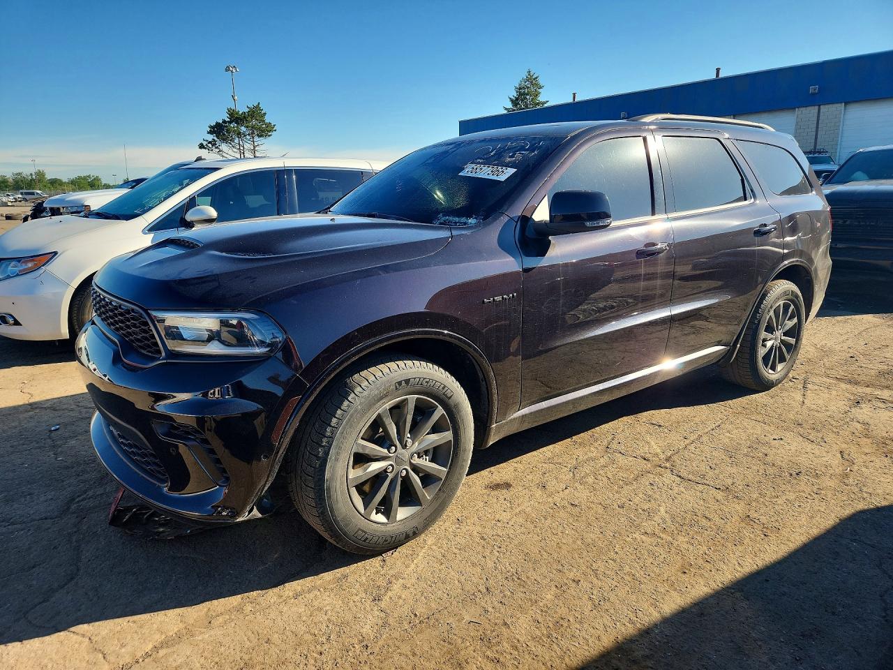 2024 Dodge Durango R/T Plus, VIN 1C4SDJCT0RC102421 — Перед