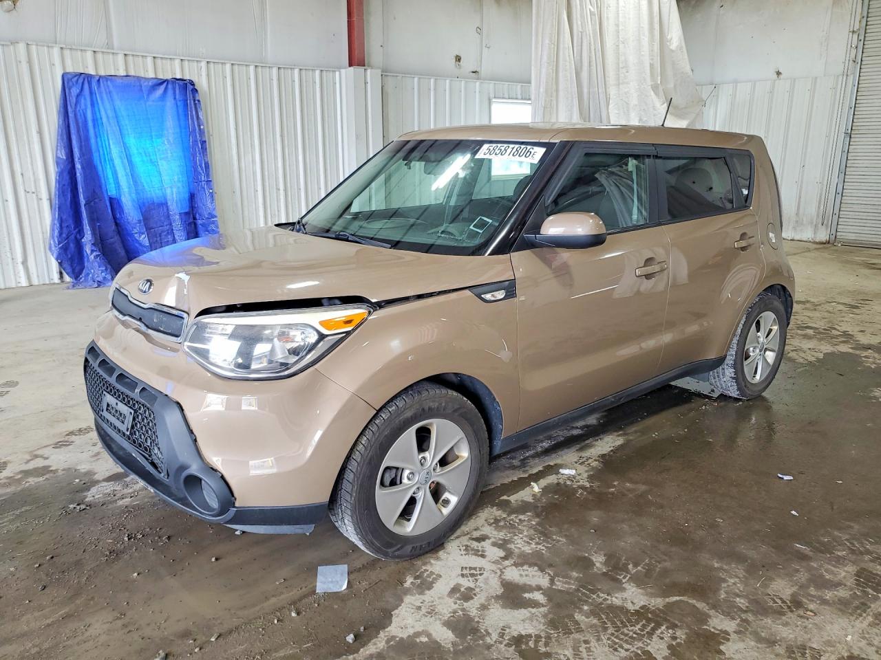 2014 Kia Soul, VIN KNDJN2A27E7010928 — Front end
