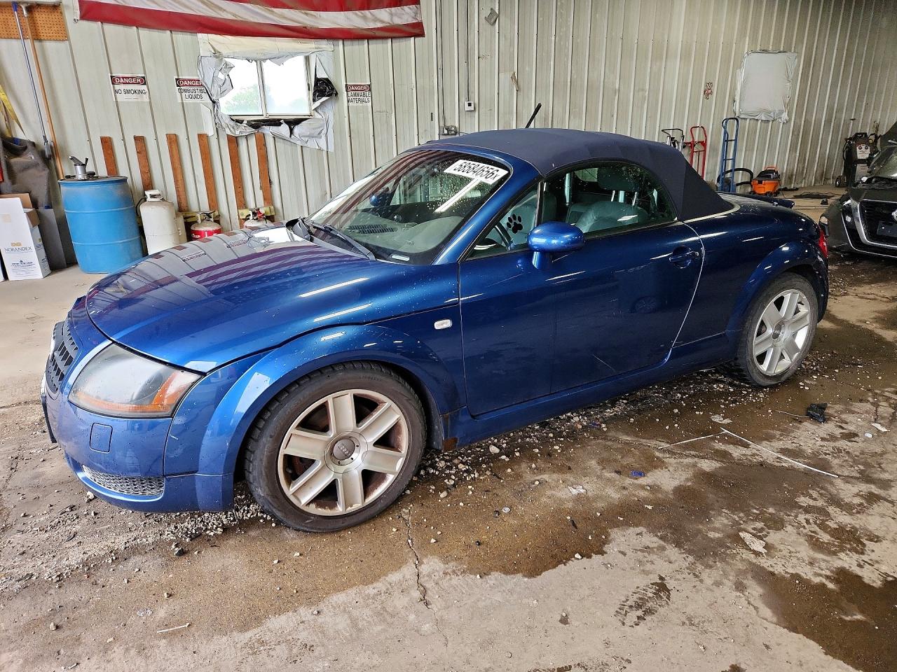 2003 Audi TT, VIN TRUTC28N531005554 — Minor dents and scratches
